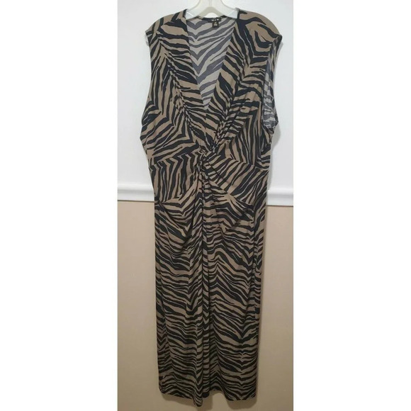 IMAN Global Chic Dresses & Skirts - IMAN Global Chic Black Tan Animal Print Sleeveless